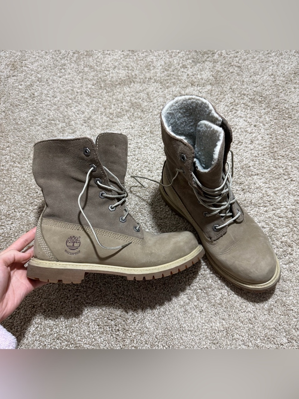 Timberland Womenβs Lace-Up Shearling Boots - Taupe/Beige
